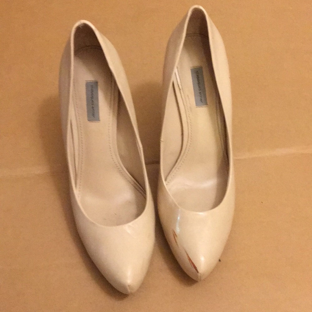 Classiques Entier Nude Pump